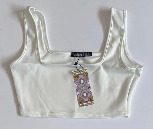 Size 8 boohoo crop top