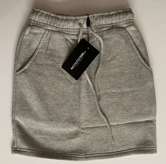 Size 4 pretty little thing skirt