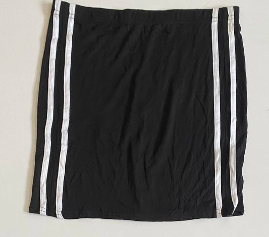 I Saw it first skirt size 12 & 18