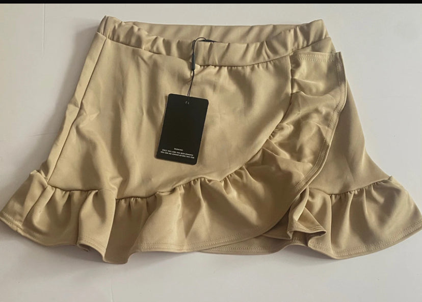 Pretty little thing beige stretchy skirt size 14
