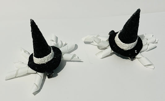 Mini witch hat hair clip