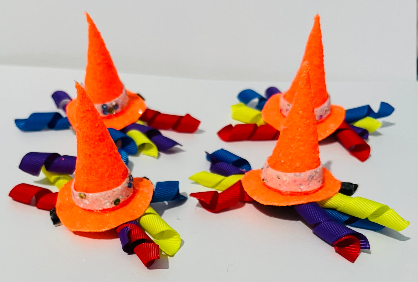 Mini witch hat hair clip